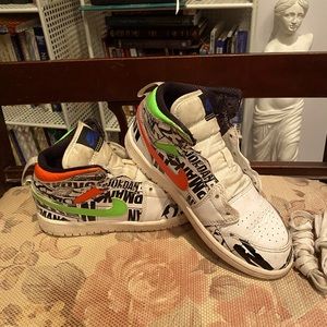 Jordan 1 - multicolored- Kids size 2.5